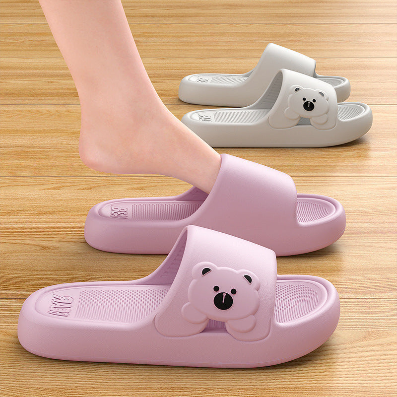 Bonitas zapatillas de casa con diseño de oso, de verano, a la moda, con suela gruesa, antideslizantes, para baño, para mujer y hombre, para parejas.